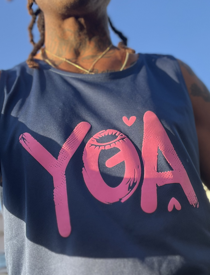 Y O A RAISED SILKY SPORTS TANK