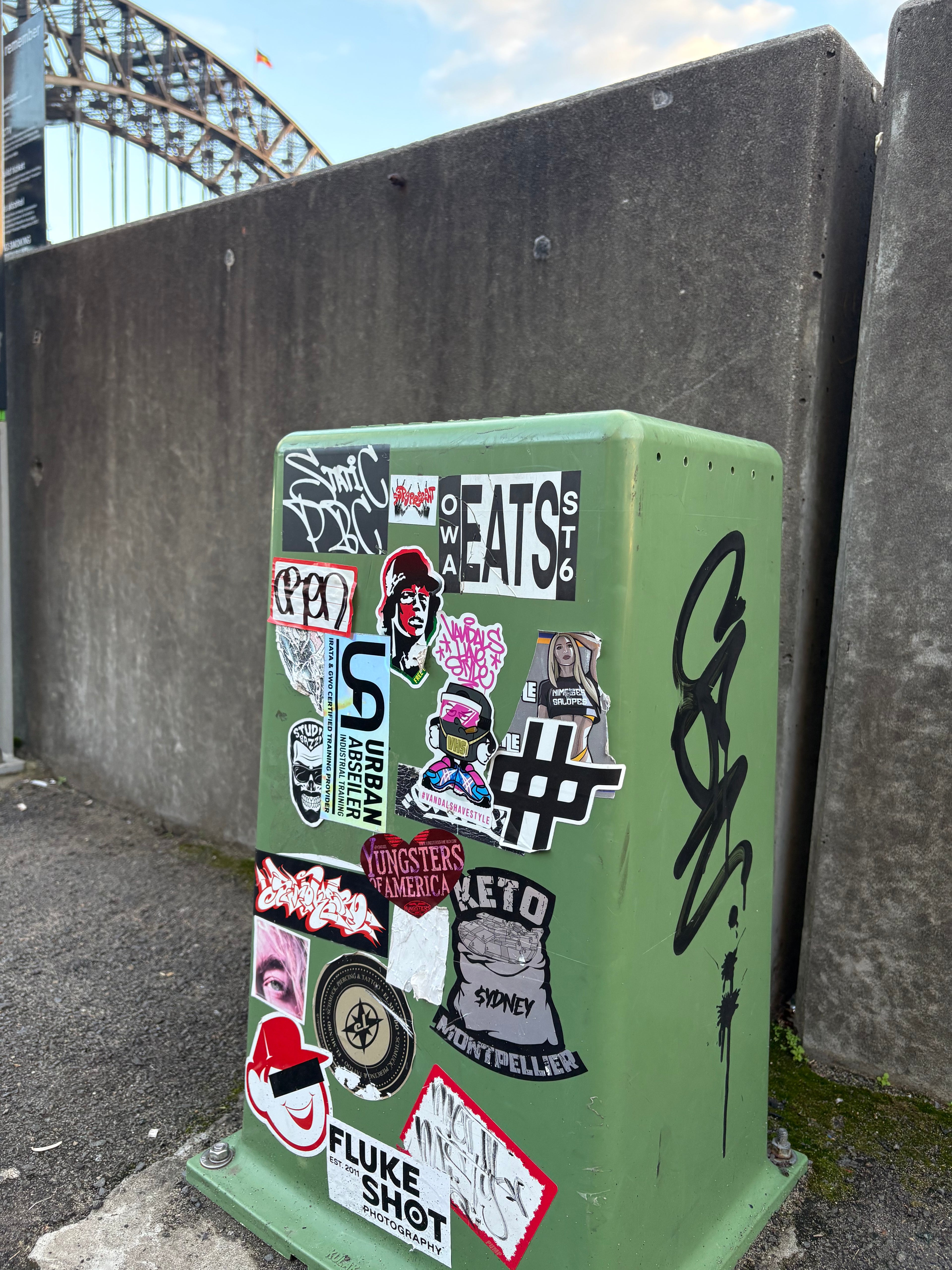 LOVE ALL DAY STICKERS