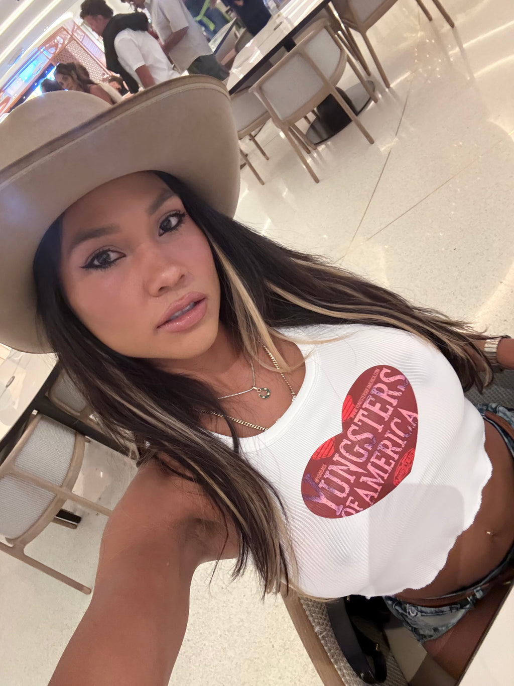 LOVE ALL DAY CROP TOP