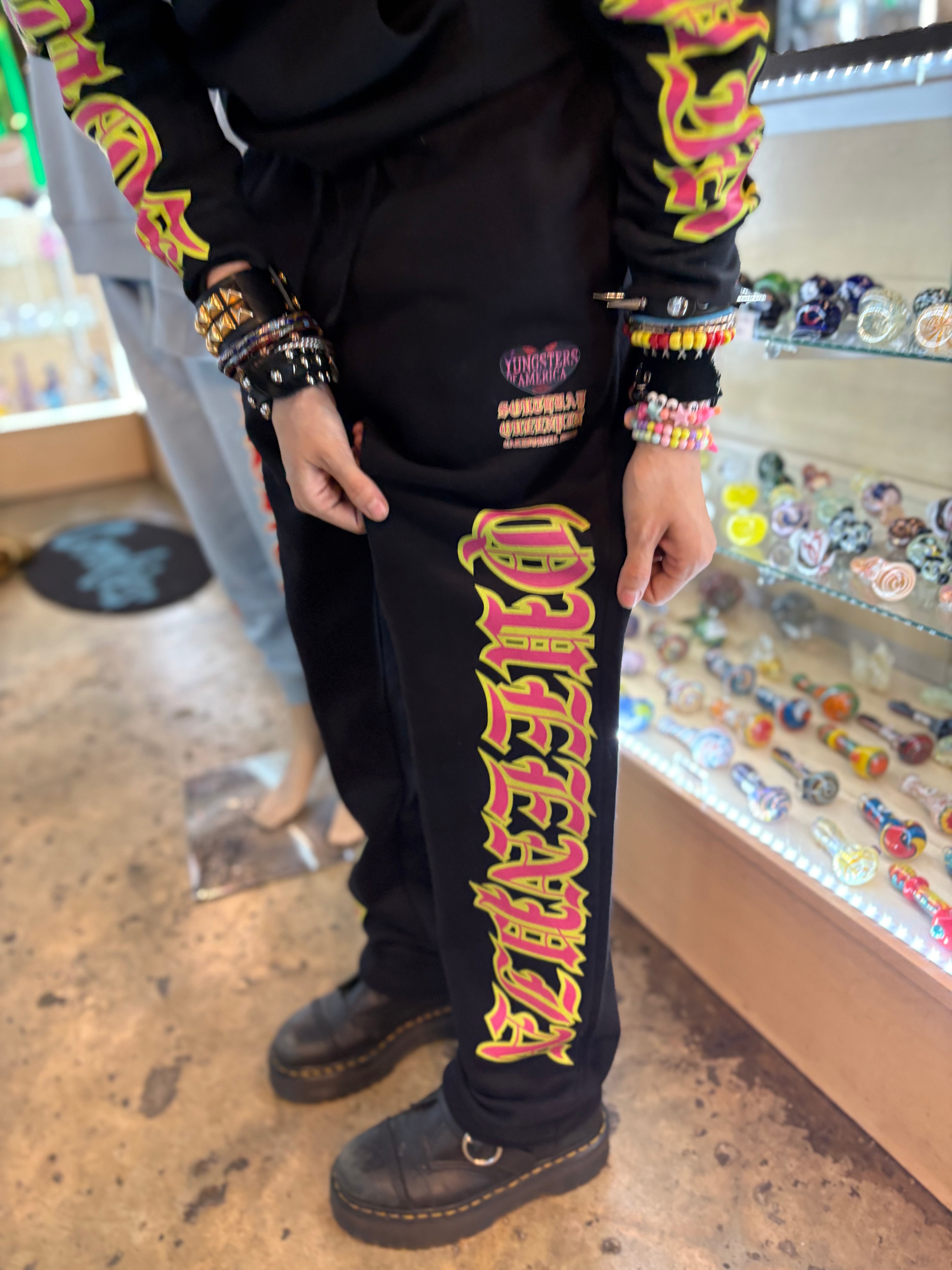 SOUTH BAY QUEEN PIN SWEATSUIT