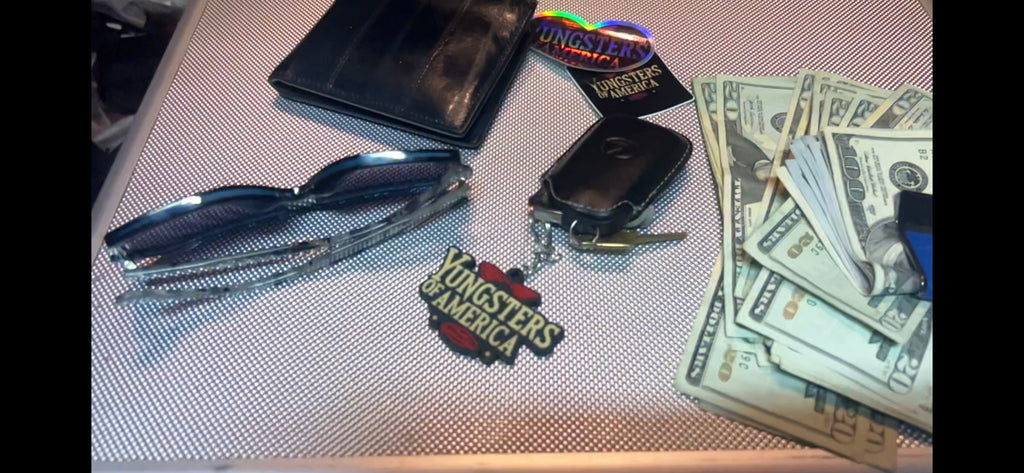 Y O A KEYCHAIN