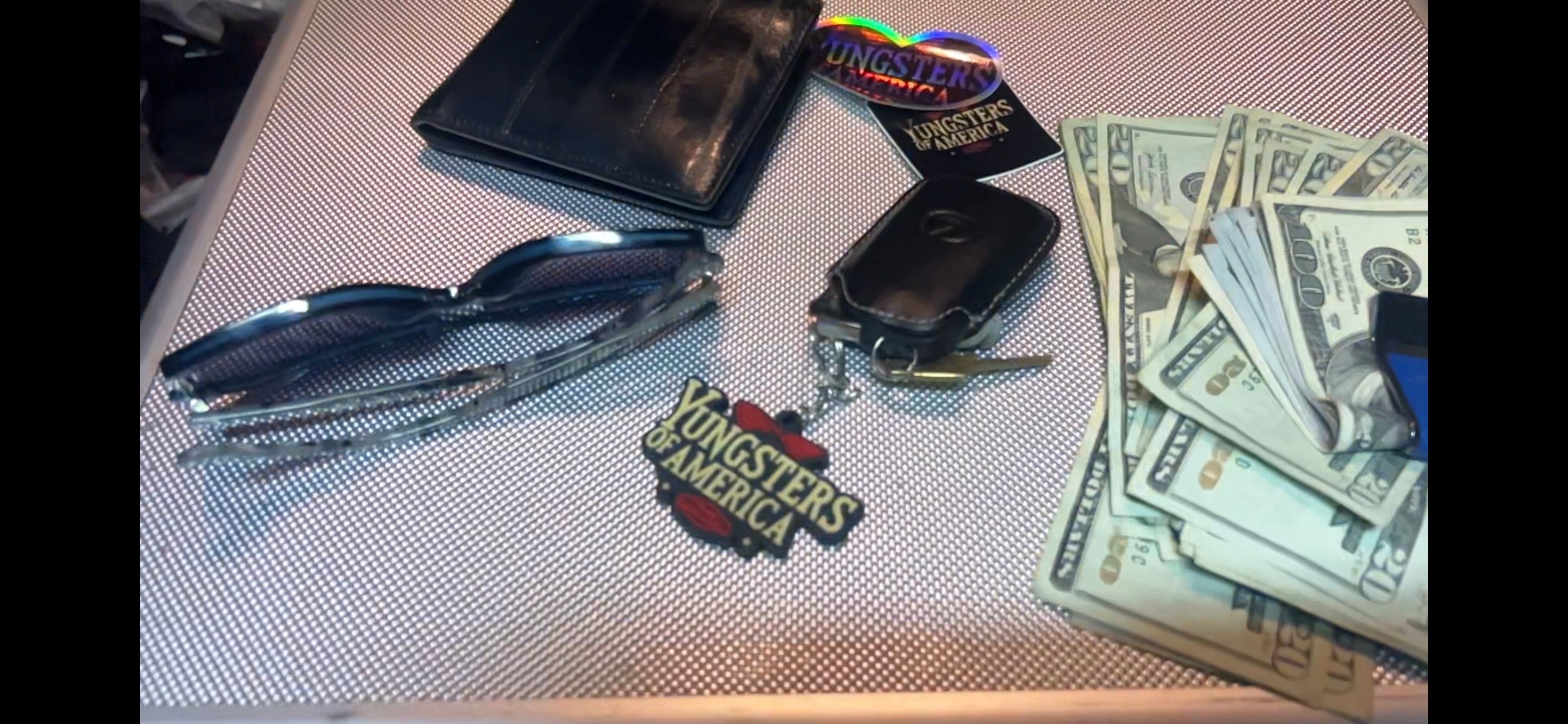 Y O A KEYCHAIN